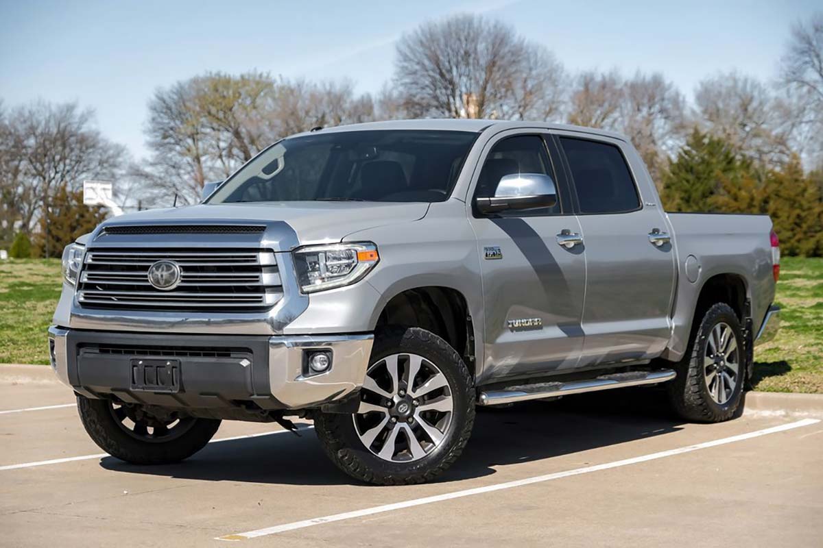 Keeping Your Toyota Running Smoothly: 7 Tips and Tricks | Accelerate